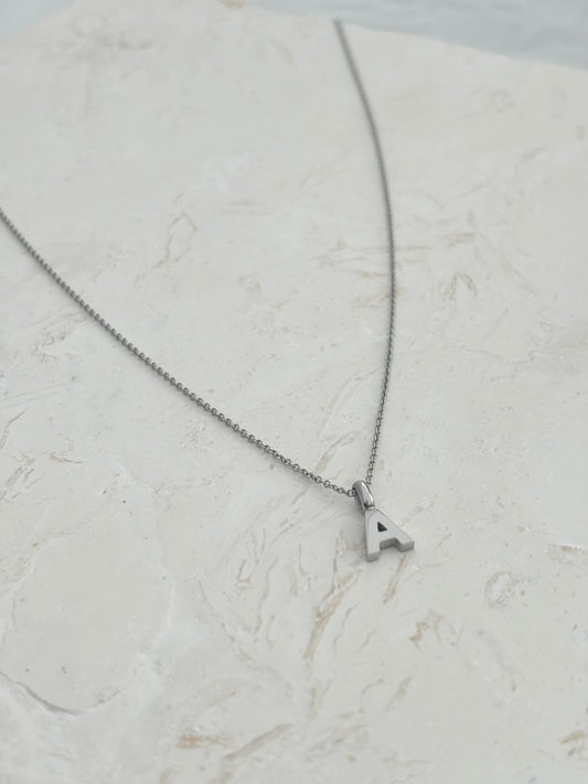 LETTER CHARM NECKLACE SILVER